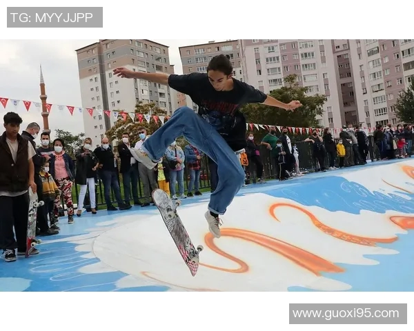 广州滑板队的速度挑战与成长之路聚焦滑板运动的未来发展与激情